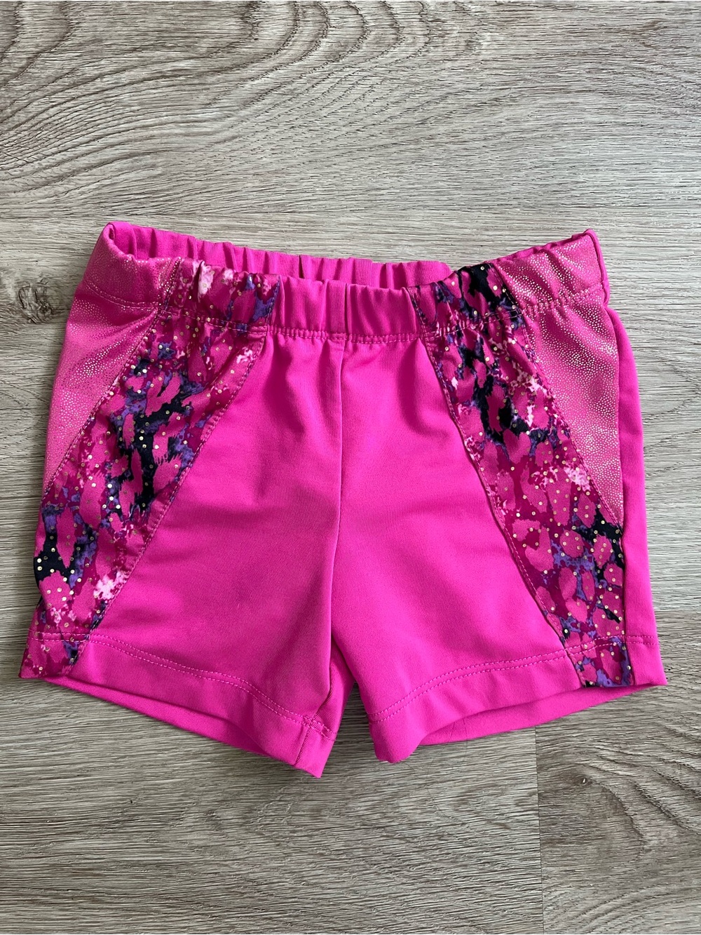 Girls Gymnastics Stretchy Shorts Hot Pink Sparkly XS Danskin